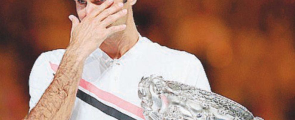 Roger Federer ha 36 anni Australian Open, Federer vince il suo ventesimo slam. È il sesto a Melbourne