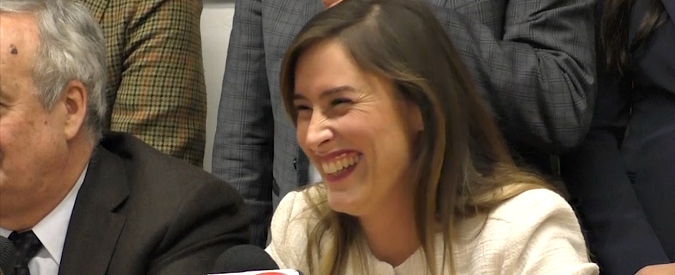 Copertina di Boschi a Bolzano per presentare la sua candidatura: “Paura di presentarmi ad Arezzo? No, ha scelto il partito”