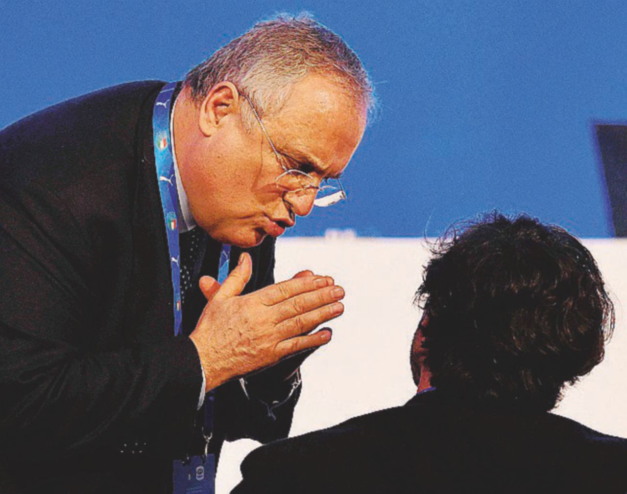 La toilette dell’inciucio tra Lotito e Renzusconi