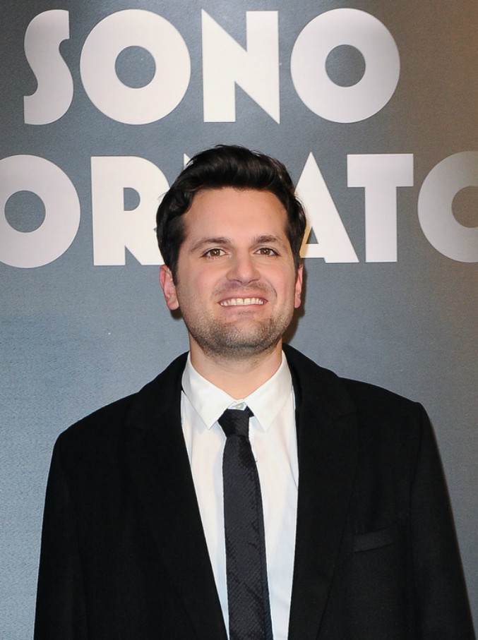 Copertina di ‘Sono tornato’, Frank Matano: “Il saluto romano è reato? Dipende da quanto lungo è il braccio”