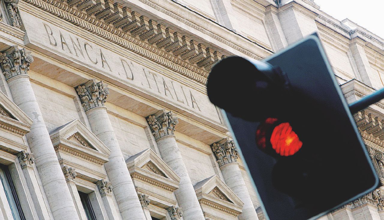 Copertina di Cessione del quinto, insidie e trappole per chi si indebita