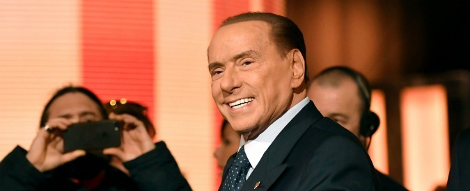 Elezioni, Berlusconi: “Migranti non sanno come vivere e compiono furti nelle case. Cambieremo legge sulla legittima difesa”