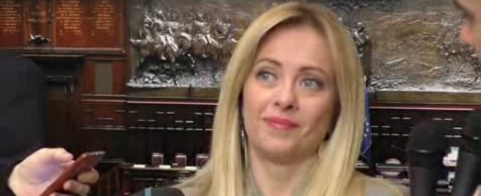 Copertina di Elezioni, Meloni: “Salvini ha ragione. Islam incompatibile con la nostra cultura”