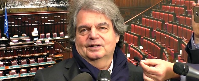 Copertina di Elezioni, Brunetta (Forza Italia): “Renzi dice di avere un rapporto platonico con Berlusconi? Ormai è fuori di testa”