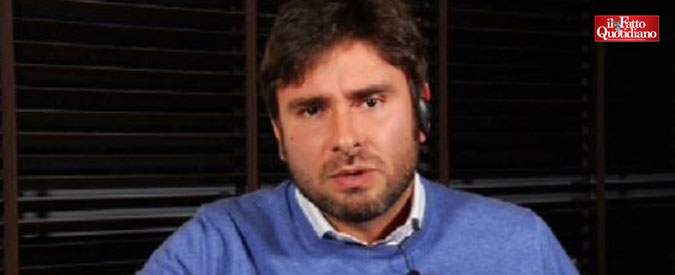 Copertina di Restituzioni M5s, Di Battista: “Sono molto incazzato. Ma io ho diritto di esserlo, partiti sanguisughe devono tacere”