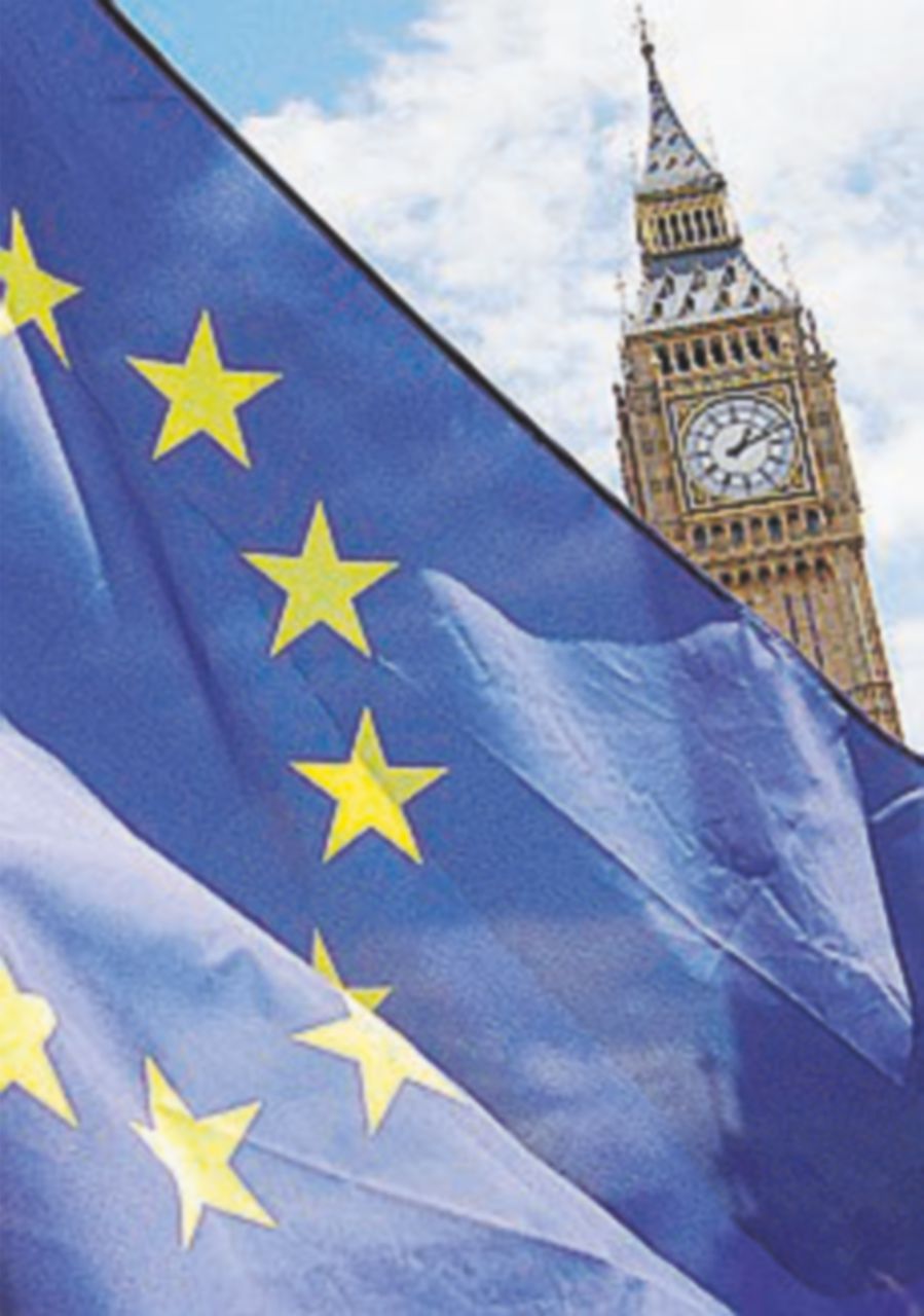 Budget Ue post Brexit: tagli ad agricoltura e Regioni: -80 miliardi Budget Ue post Brexit: tagli ad agricoltura e Regioni: -80 miliardi