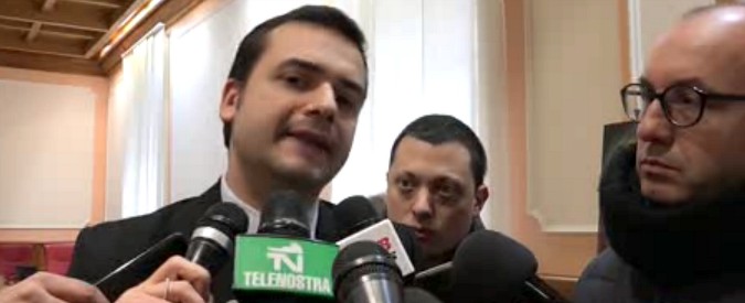 Copertina di Rimborsi M5S, Sibilia: “Non è facile fare controlli”. Poi risponde ad Orlando: “Voi più impresentabili di noi”