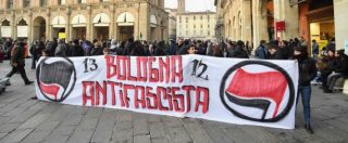 Bologna, comizio di Forza Nuova: in migliaia al presidio antifascista. Scontri con la polizia