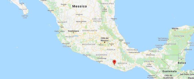 Messico, terremoto di magnitudo 7.2. Precipita elicottero durante sopralluogo: 13 morti, di cui 3 bambini