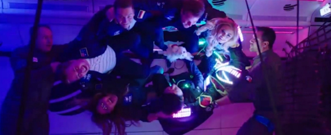 Copertina di Il party più pazzo del mondo? In assenza di gravità: con dj e astronauti sull’aereo da addestramento