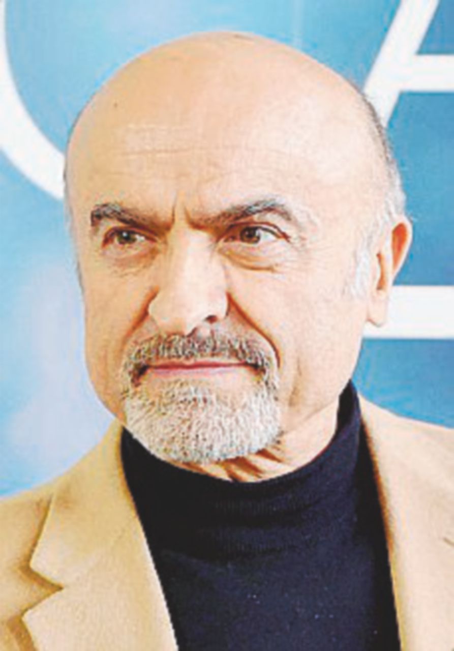 L’attore Marescotti: “Meglio il voto corsaro a Grillo che astenersi”