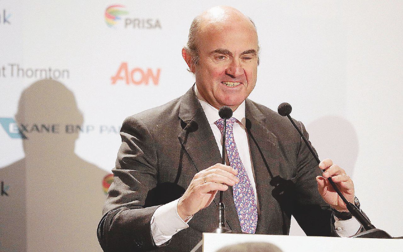 Promosso - Il ministro delle Finanze spagnolo Luis de Guindos sarà vicepresidente della Bce - Ansa Alla Bce il dopo-Draghi è iniziato senza l’Italia