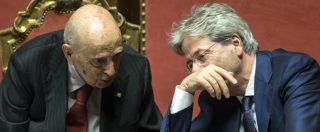 Copertina di Elezioni, Napolitano beatifica Gentiloni (e le larghe intese): “Punto di riferimento per futuro e stabilità politica dell’Italia”