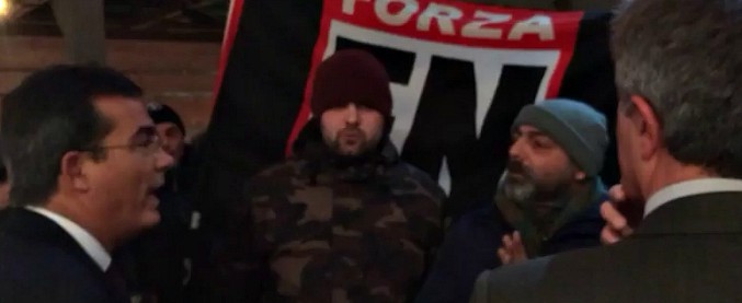 Copertina di Forza Nuova, blitz negli studi di La7 a DiMartedì. Floris: “Volevano partecipare al programma”