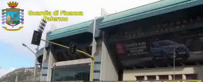 Copertina di Palermo, Fiamme gialle scoprono la maxi truffa dei falsi biglietti per stadio. Le intercettazioni: “Io qui tutto comando”