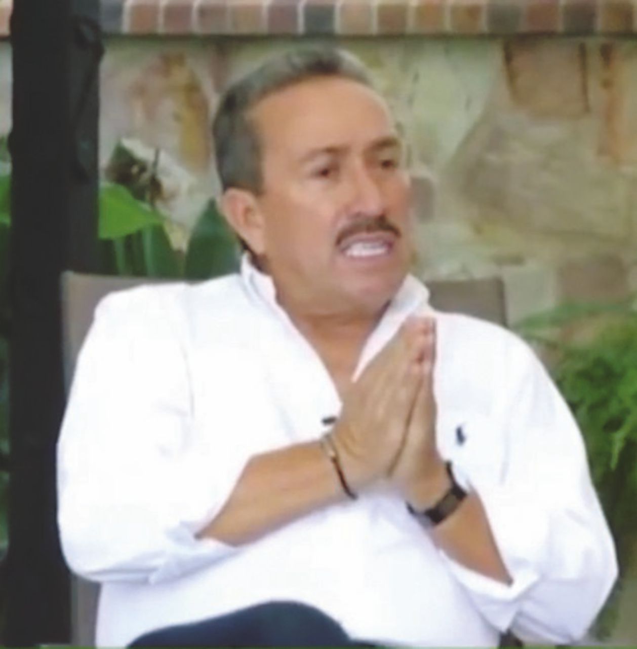 I “risparmi” - Hugo Aguilar avrebbe accumulato una fortuna superiore a 5,2 milioni di dollari grazie a rapporti ambigui Gli affari sporchi del colonnello che uccise Escobar
