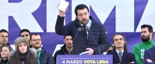 Copertina di Lega, il “giuramento” di Salvini con Vangelo e Costituzione in mano. E alla piazza: “Siate apostoli”