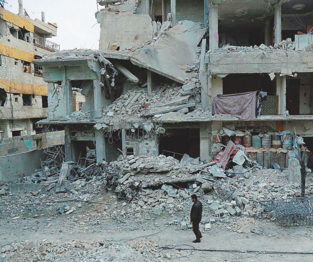 Cinque ore di tregua nel Ghouta ma nessuno ferma i turchi ad Afrin