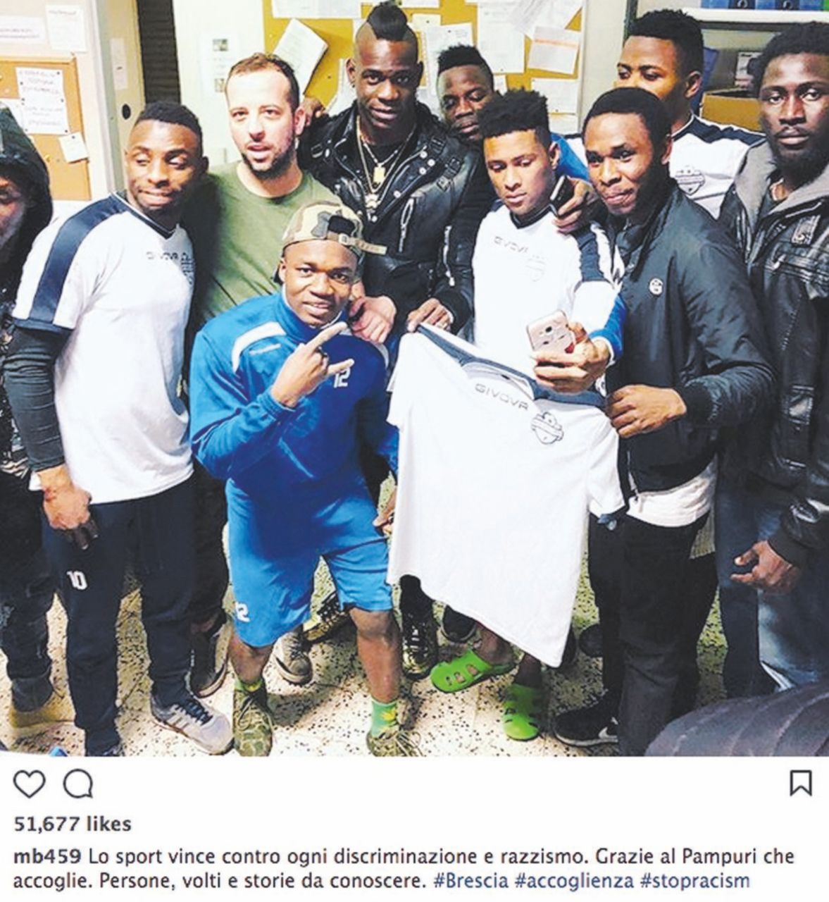 Balotelli in visita antirazzista “Grazie a chi accoglie i rifugiati”