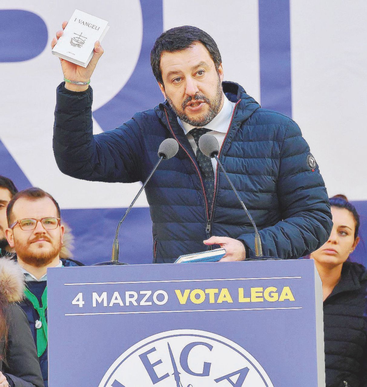 È inutile criticare il Salvini col Vangelo. Tanto chi gli crede?