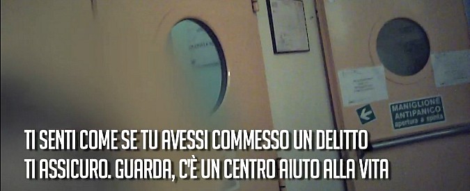 Copertina di Fq Millennium, abortire in Italia, tra medici obiettori e attiviste pro vita: “È un delitto, dopo starai malissimo”