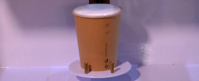 Copertina di Che vita è senza la tua faccia sul cappuccino? Ecco il selfieccino, nuova frontiere della stampa 3D… e della colazione