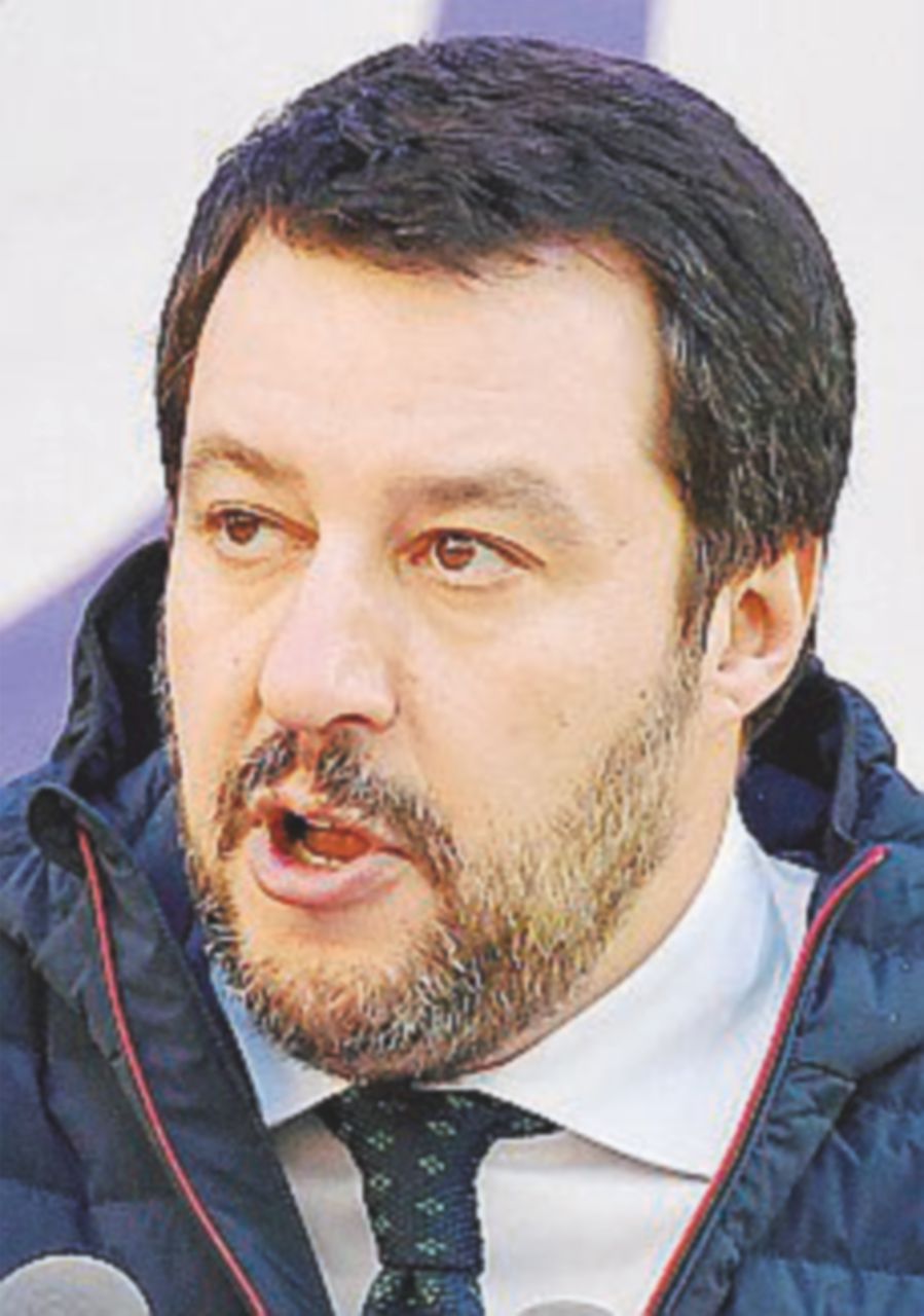 Salvini cambia idea su Casapound: “I loro voti non ci servono”