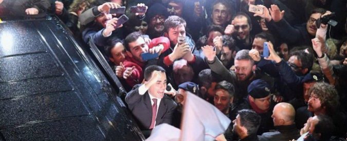 Elezioni, M5s “di massa”: i nuovi elettori sono ex montiani e hanno il posto fisso. Il Pd? Primo tra over 65 e pensionati