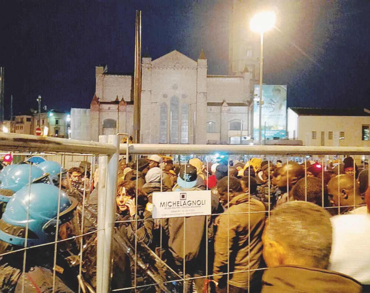 Firenze, senegalese ucciso aveva adottato la figlia di un connazionale ucciso da un estremista di destra