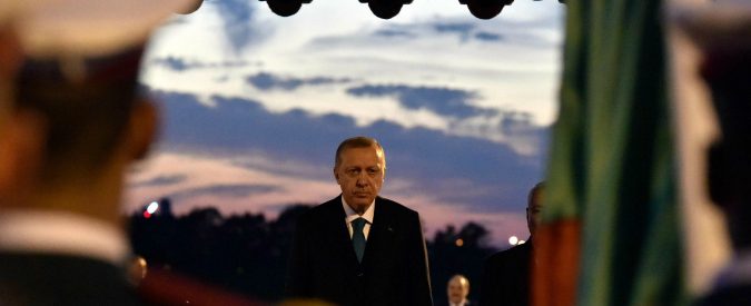 Turchia, nel Mediterraneo Erdogan sta giocando. E la sua partita è senza regole