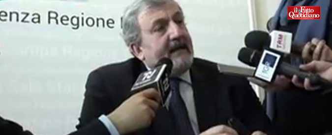 Copertina di Pd, Emiliano: “Calenda? Ministro del disastro economico, bestialità che prenda posto di Renzi. Sì a Ulivo 4.0 col M5S”