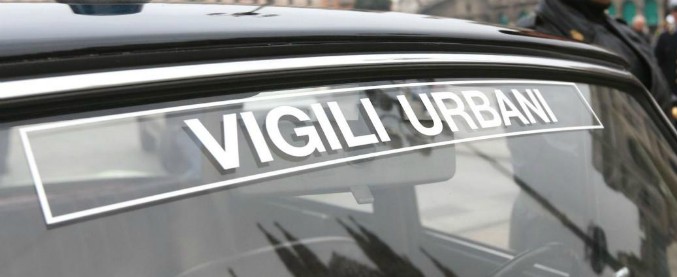 Trieste, il sindaco multato per il parcheggio si sfoga su Facebook: “Ora controllerò l’operato dei vigili”