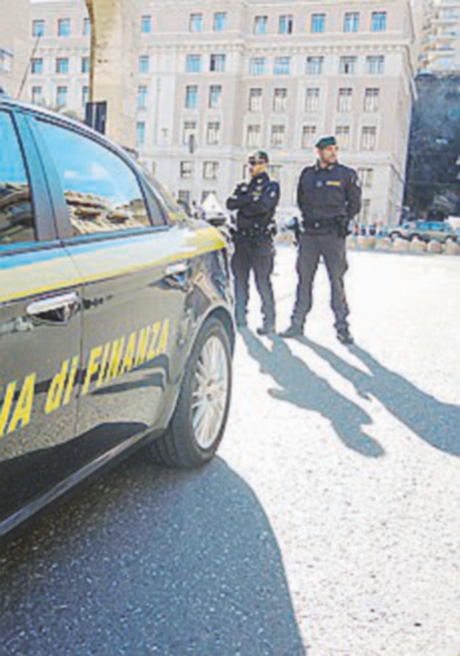 Confcommercio Lazio, corsi fantasma: sequestro da 5 milioni