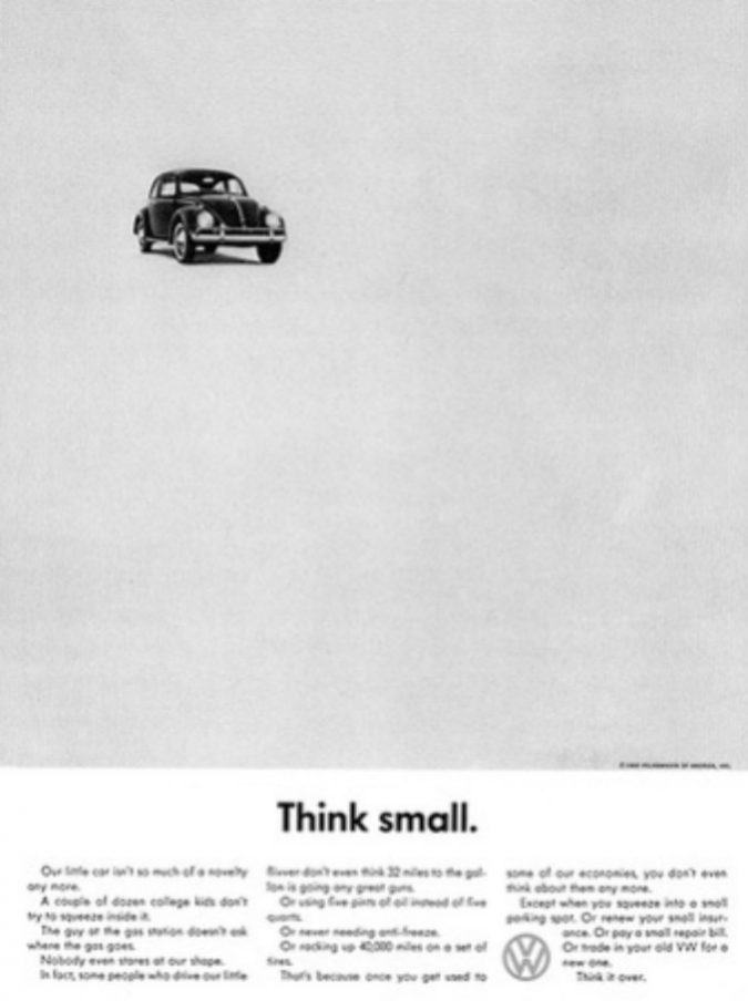 Volkswagen, addio Maggiolino: l’auto del ‘think small’ va in pensione