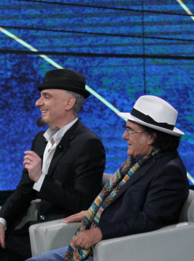 Copertina di A Che tempo che fa il duetto che mancava: Al Bano e J-ax cantano sulle note di “Felicità”