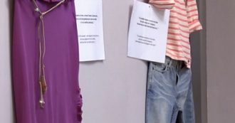Copertina di Violenza sessuale, gli abiti delle vittime in una mostra contro il peggiore dei pregiudizi: “Com’eri vestita?”