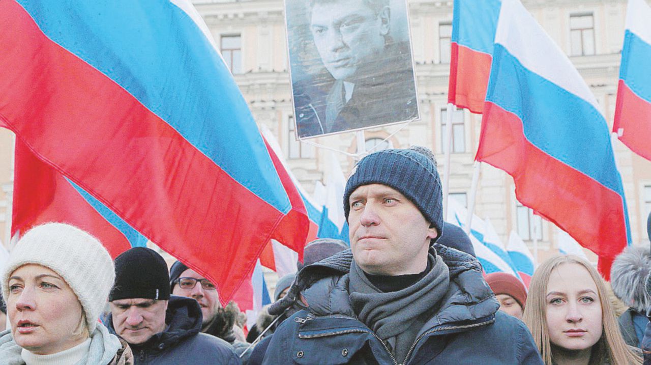 Copertina di Astensione: la maledizione di Navalny sullo zar