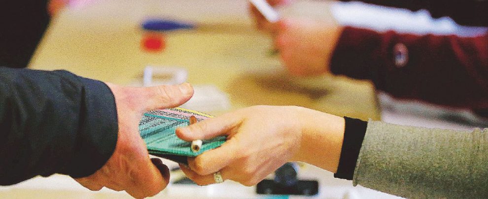 Da B. fino a Franceschini: cresce il partito del non-voto Da B. fino a Franceschini: cresce il partito del non-voto