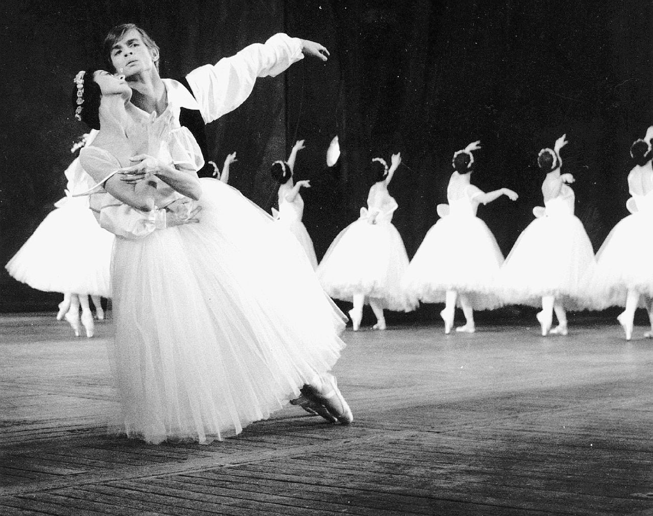 Copertina di Nureyev Gli 80 anni del genio che non è mai morto