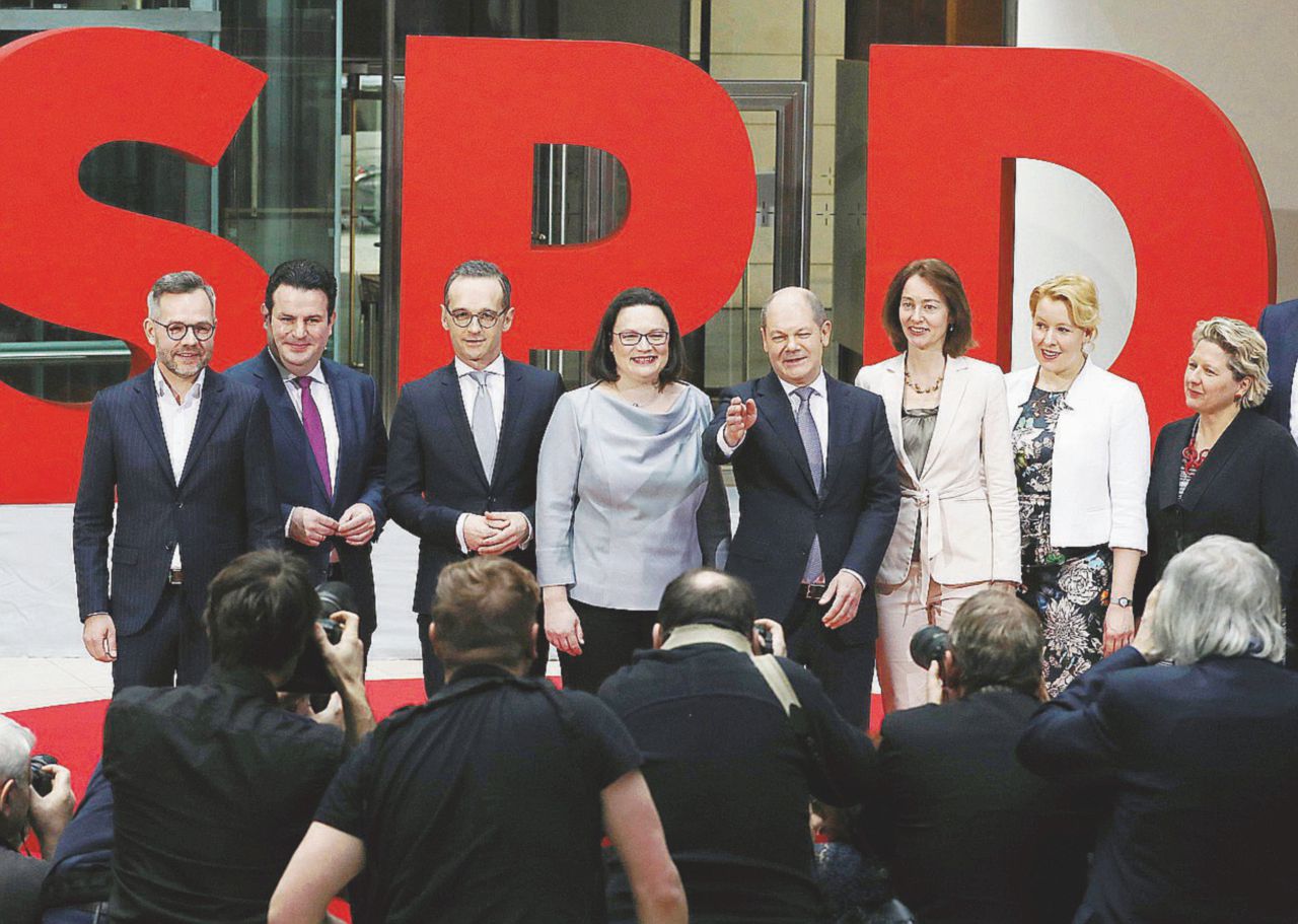 Copertina di Come funzionano i referendum interni alla Spd: i due voti sulla Grosse Koalition