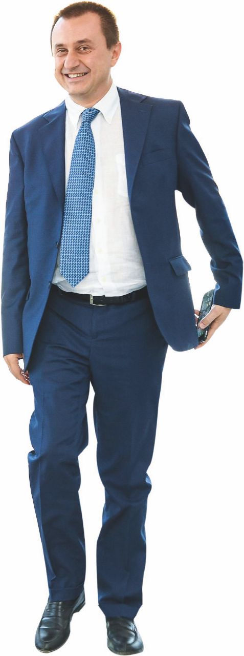 Di Maio apre sui ministri. E nel Pd iniziano a pensarci