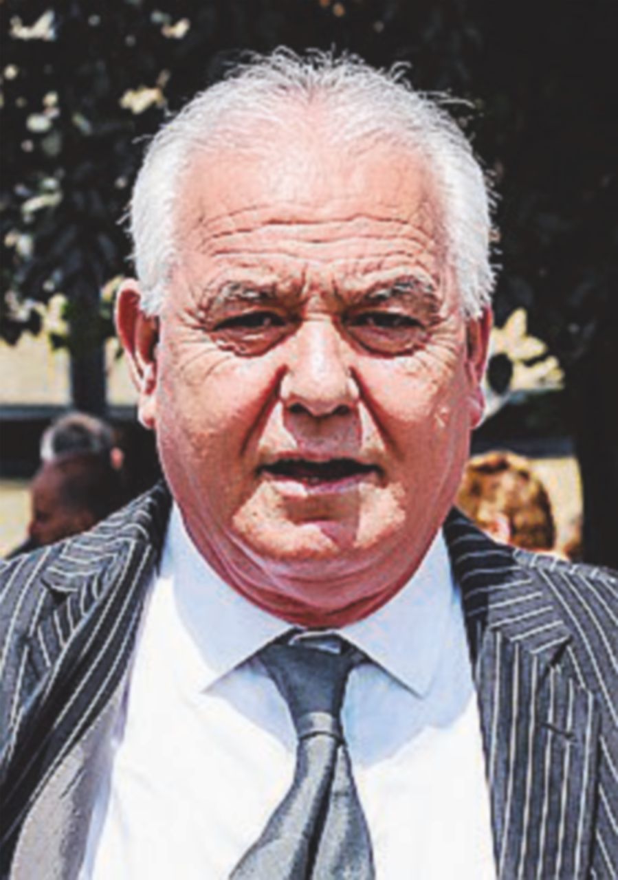 Buccinasco, il boss ai cronisti: “Siete voi la ’ndrangheta”