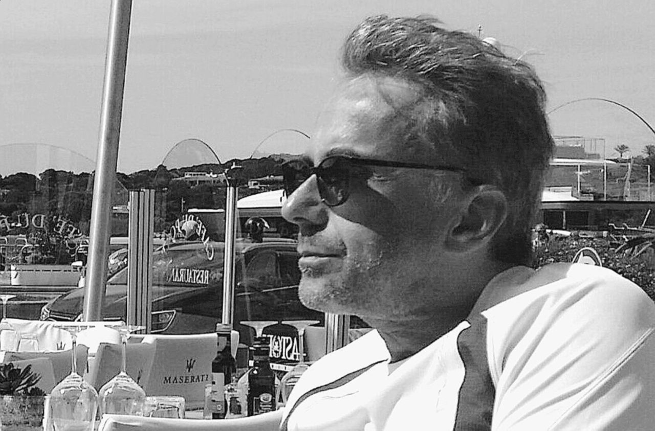 Copertina di Il prof che deride gli aspiranti giudici lascia il concorso