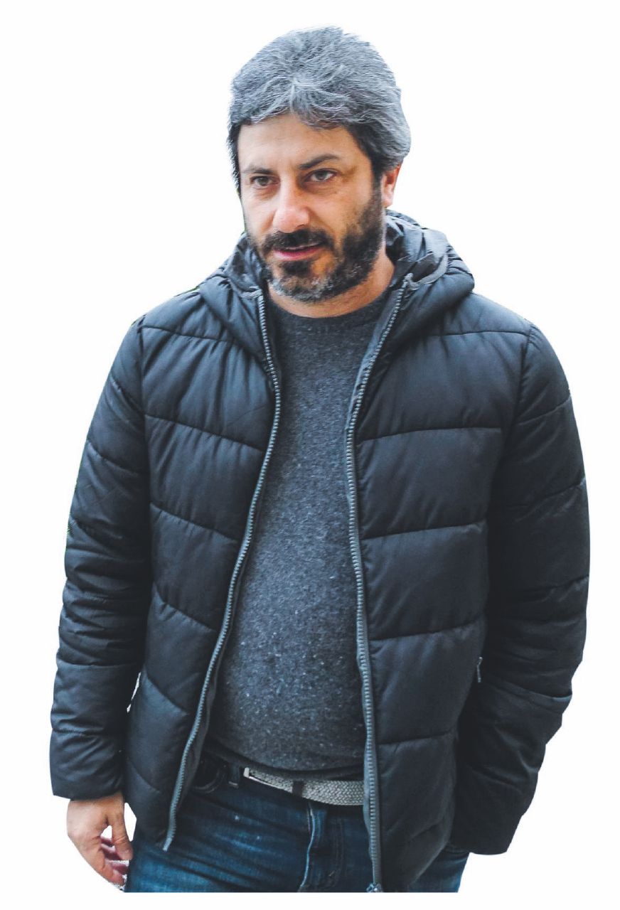 I 5 Stelle compatti su Fico. Ma lo sgambetto fa paura