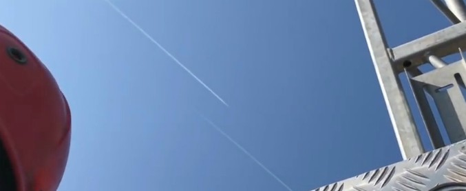 Copertina di Caccia in volo sulla Lombardia, ecco i boati che hanno spaventato l’Italia settentrionale