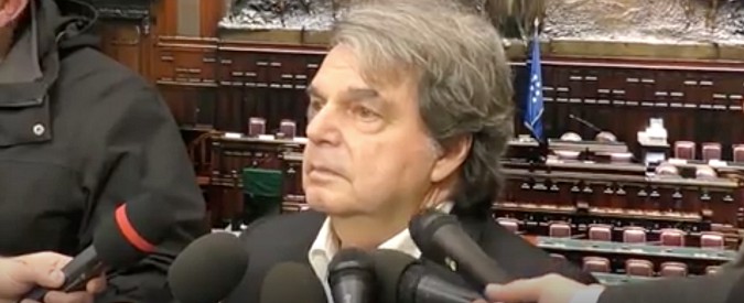 Copertina di Senato, Brunetta: “Centrodestra compatto. Su Romani domani sera avremo fumata bianca”