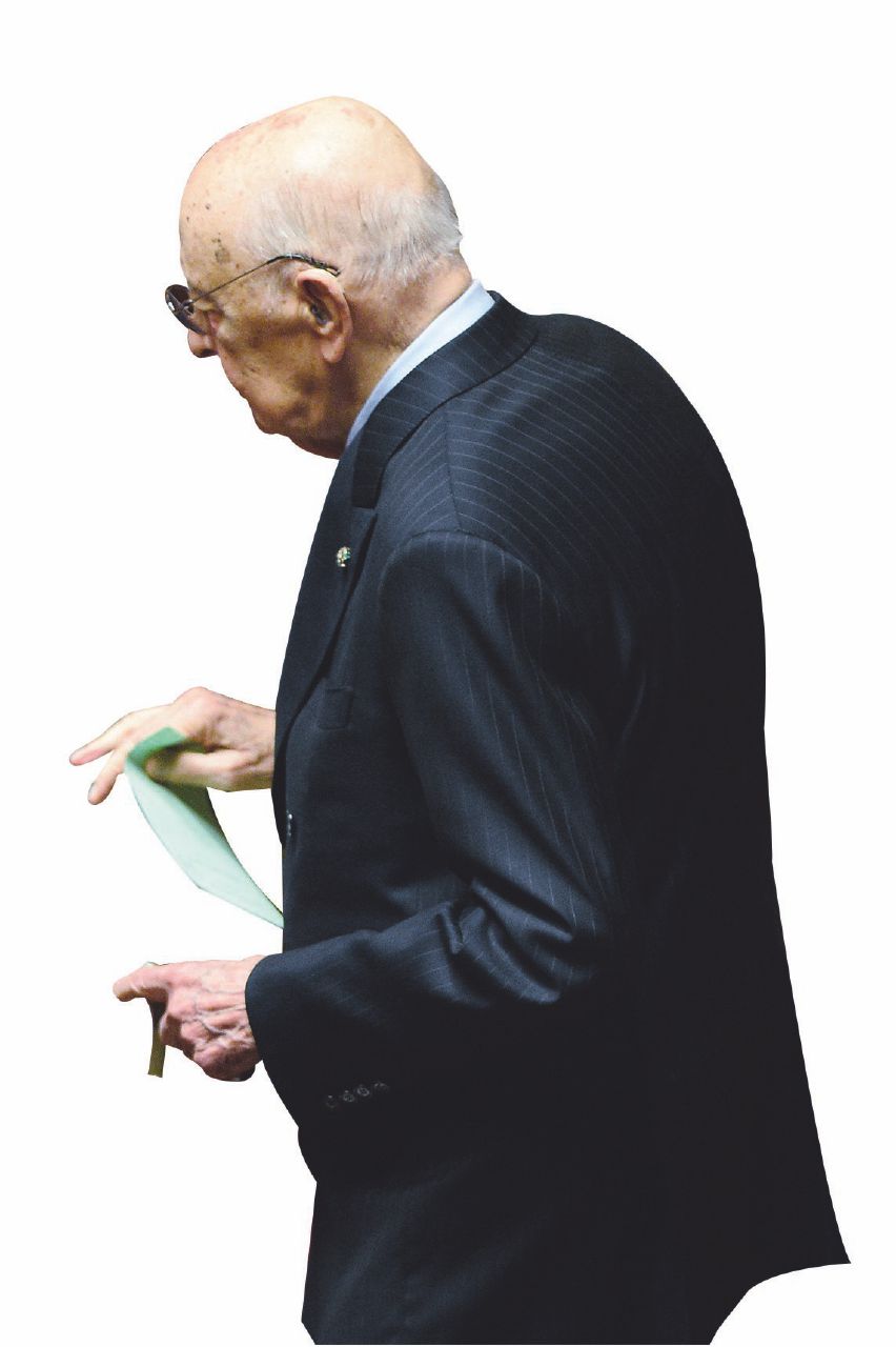 L’Irrituale Re Giorgio che fa i governi