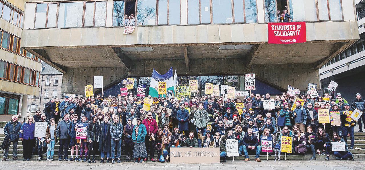 Gran Bretagna, l’eccellenza universitaria va alla rivolta