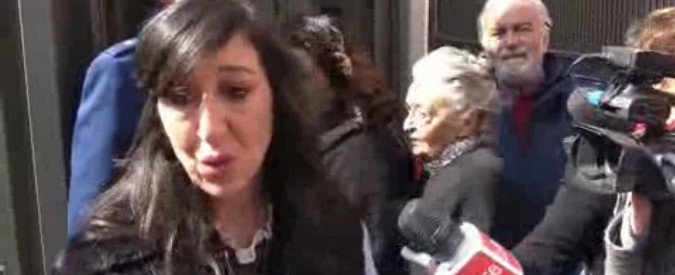 Copertina di Frizzi, le lacrime di Emanuela Aureli: “Ciao Fabrizione, ora sei una stella”
