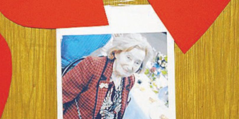 La foto sulla porta di casa - Ansa “Dall’inciviltà quotidiana si arriva al delitto”